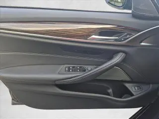 BMW Serie 5 2021 530i Sedán de 4 puertas