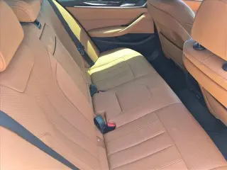 BMW Serie 5 2023 Sedán 530i 4 puertas