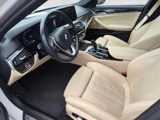 BMW Serie 5 2023 Sedán 530i de 4 puertas