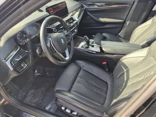 BMW Serie 5 2023 Sedán 540i 4 puertas