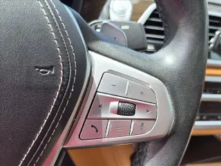 BMW Serie 7 2022 740i Sedán de 4 puertas