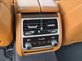 BMW Serie 7 2022 740i Sedán de 4 puertas