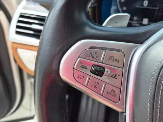 BMW Serie 7 2022 740i Sedán de 4 puertas