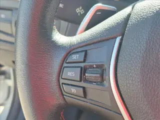 BMW Serie 3 2017 330i Sedán de 4 puertas