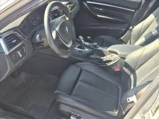 BMW Serie 3 2017 330i Sedán de 4 puertas