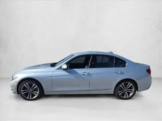 BMW Serie 3 2017 330i Sedán de 4 puertas