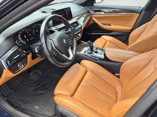 BMW Serie 5 2019 Sedán 530i de 4 puertas