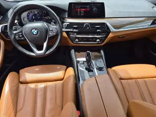 BMW Serie 5 2019 Sedán 530i de 4 puertas
