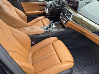 BMW Serie 5 2019 Sedán 530i de 4 puertas