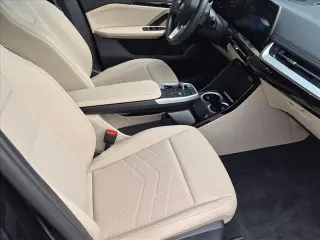 BMW X1 2023 AWD xDrive28i 4 puertas Sports Activity Vehicle