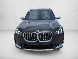 Vehículo de Actividad Deportiva BMW X1 2023 AWD xDrive28i de 4 puertas