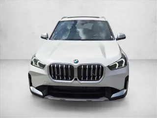 BMW X1 2024 AWD xDrive28i 4 puertas Sports Activity Vehicle