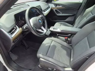 BMW X1 2023 AWD xDrive28i 4 puertas Sports Activity Vehicle