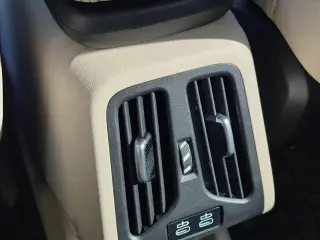 BMW X1 2024 AWD xDrive28i 4 puertas Vehículo de actividad deportiva