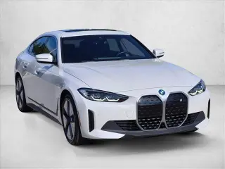 BMW i4 2023 eDrive40 Gran Coupé sedán de 4 puertas
