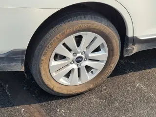 Subaru Outback 2018 Tracción en todas las ruedas 2.5i Premium 4p Wagon