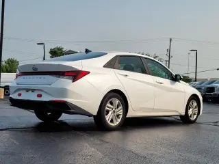 Hyundai ELANTRA 2021 SEL 4p Sedán