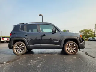 Jeep Renegade 2017 4x4 Latitude 4dr SUV