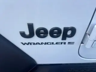 Jeep Wrangler 2026 4x4 Sport 4 puertas SUV