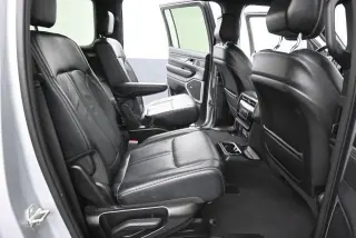 Jeep Wagoneer 2024 4x4 Serie III 4 puertas SUV