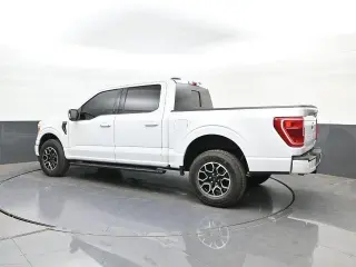 Ford F-150 2023 4x4 XLT 4 puertas SuperCrew 6.5 pies. SB