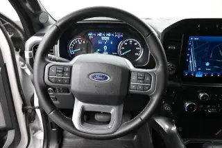 Ford F-150 2023 4x4 XLT 4 puertas SuperCrew 6.5 pies. SB