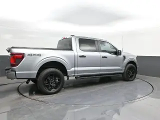 Ford F-150 2024 4x4 STX 4p SuperCrew 5.5 ft. SB