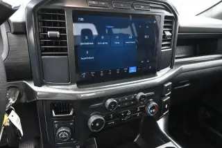 Ford F-150 2024 4x4 STX 4p SuperCrew 5.5 ft. SB