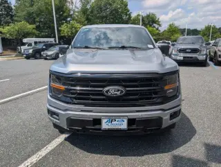 Ford F-150 2024 4x4 XLT 4 puertas SuperCrew 5.5 pies. SB