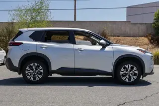 Nissan Rogue 2021 SV 4dr Crossover