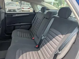 Ford Fusion 2017 SE 4p Sedan