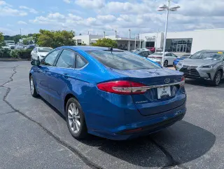 Ford Fusion 2017 SE 4p Sedan