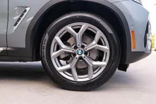 BMW X3 2024 AWD xDrive30i 4p. Vehículo de Deporte y Actividades