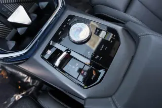 BMW X3 2025 tracción en todas las ruedas 30 xDrive vehículo deportivo de actividad 4 puertas
