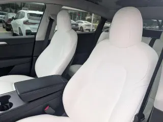 Tesla Model Y 2022 AWD Performance 4p Crossover