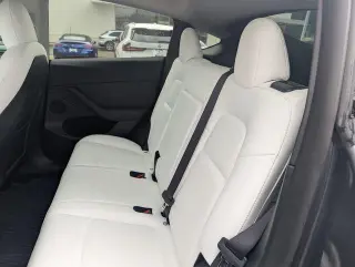 Tesla Model Y 2022 AWD Performance 4p Crossover