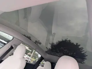 Tesla Model Y 2022 AWD Performance 4p Crossover