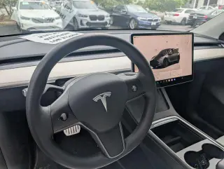 Tesla Model Y 2022 AWD Performance 4p Crossover