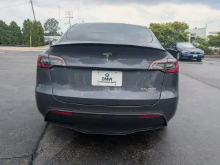 Tesla Model Y 2022 AWD Performance 4p Crossover
