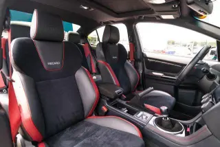 Subaru WRX 2019 AWD STI Limited 4p Sedan con spoiler de perfil bajo