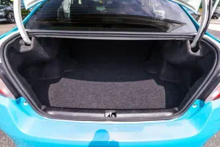 Subaru WRX 2019 AWD STI Limited 4p Sedan con spoiler de perfil bajo