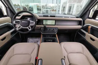 Land Rover Defender 2023 AWD 110 SE SUV 4p.