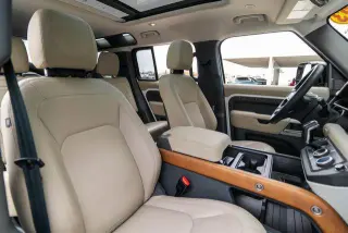 Land Rover Defender 2023 AWD 110 SE SUV 4p.