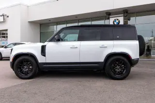 Land Rover Defender 2023 AWD 110 SE SUV 4p.
