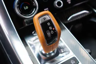 Land Rover Range Rover Sport 2020 4x4 SVR 4p SUV