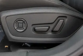 Audi Nuevo A5 2025 AWD quattro Premium Plus TFSI Sedán 4p (lanzamiento a mediados de año)