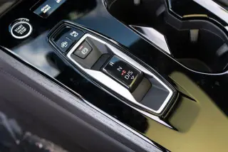 Audi Nuevo A5 2025 AWD quattro Premium Plus TFSI Sedán 4p (lanzamiento a mediados de año)