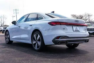 Audi Nuevo A5 2025 AWD quattro Premium Plus TFSI Sedán 4p (lanzamiento a mediados de año)