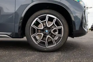 BMW X1 2026 AWD xDrive28i 4p Vehículo de Deporte y Actividades