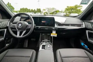 BMW X1 2026 AWD xDrive28i 4p Vehículo de Deporte y Actividades